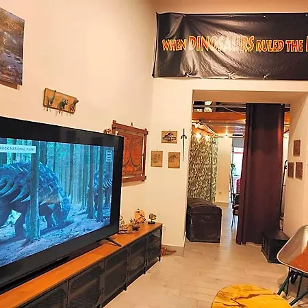 Jurassic House Hotell Neapel